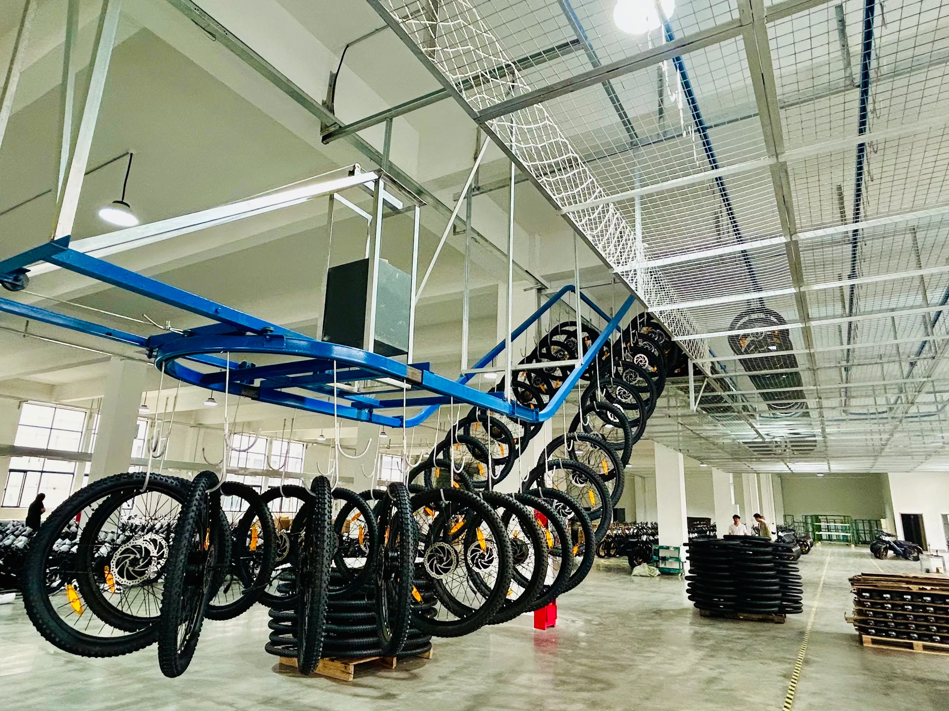 Wheel assemblies prepared on the Mobimax production line